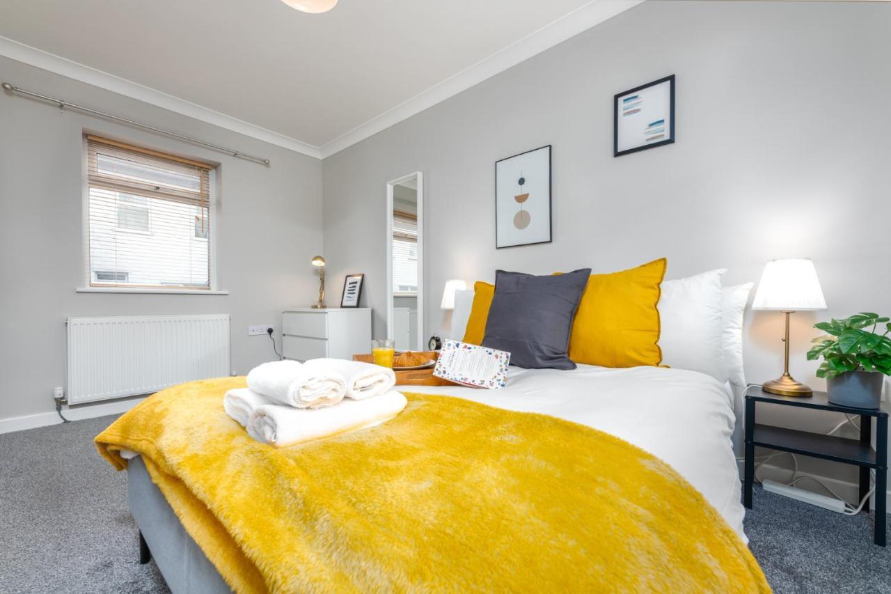 Stayright- 2 Bedroom House, Centrally Located & Close Walk To City Centre Кардиф Екстериор снимка
